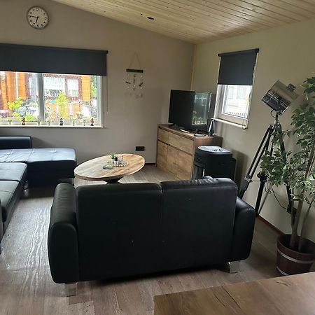 Bungalow Aan De Thoolse Kust Poortvliet ภายนอก รูปภาพ